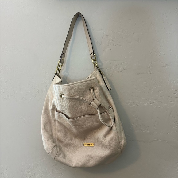 Coach Handbags - Coach Cream Leather Shoulder Bag